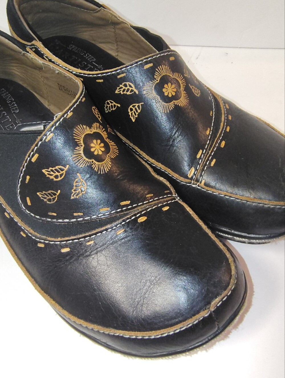 L'Artiste Spring Step Burbank Clog Women's Black Leather Floral Slip-On Shoes - Picture 9 of 13
